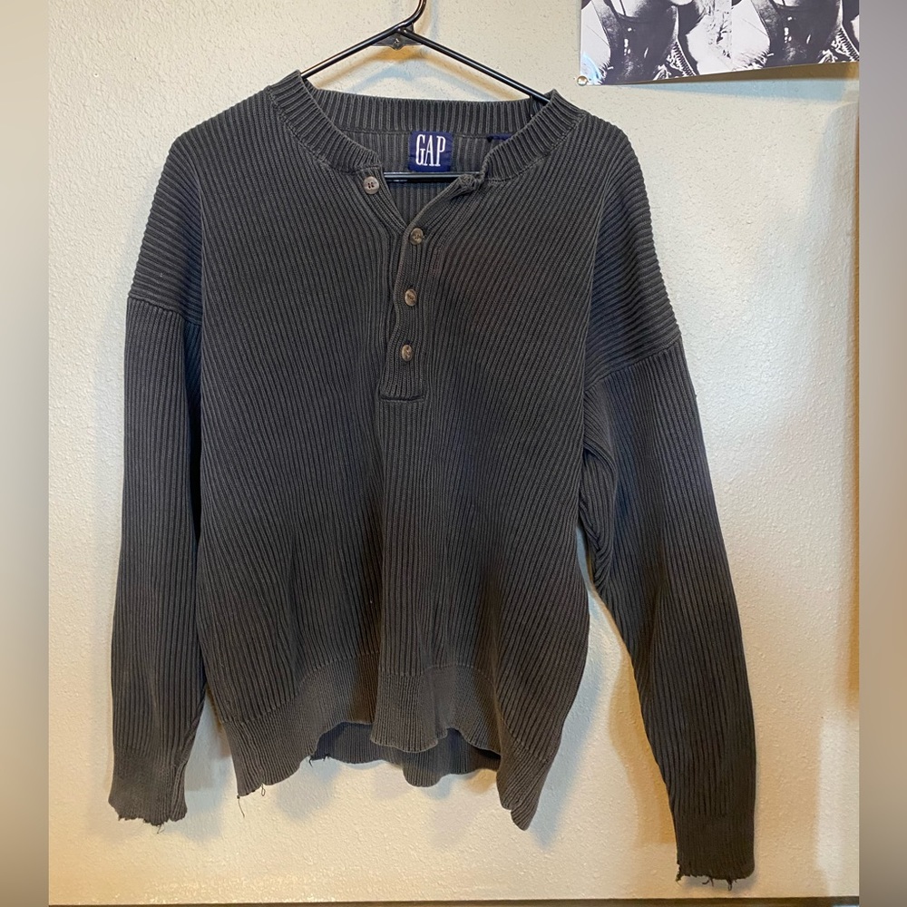 Vintage cute light black knit sweater from The Gap